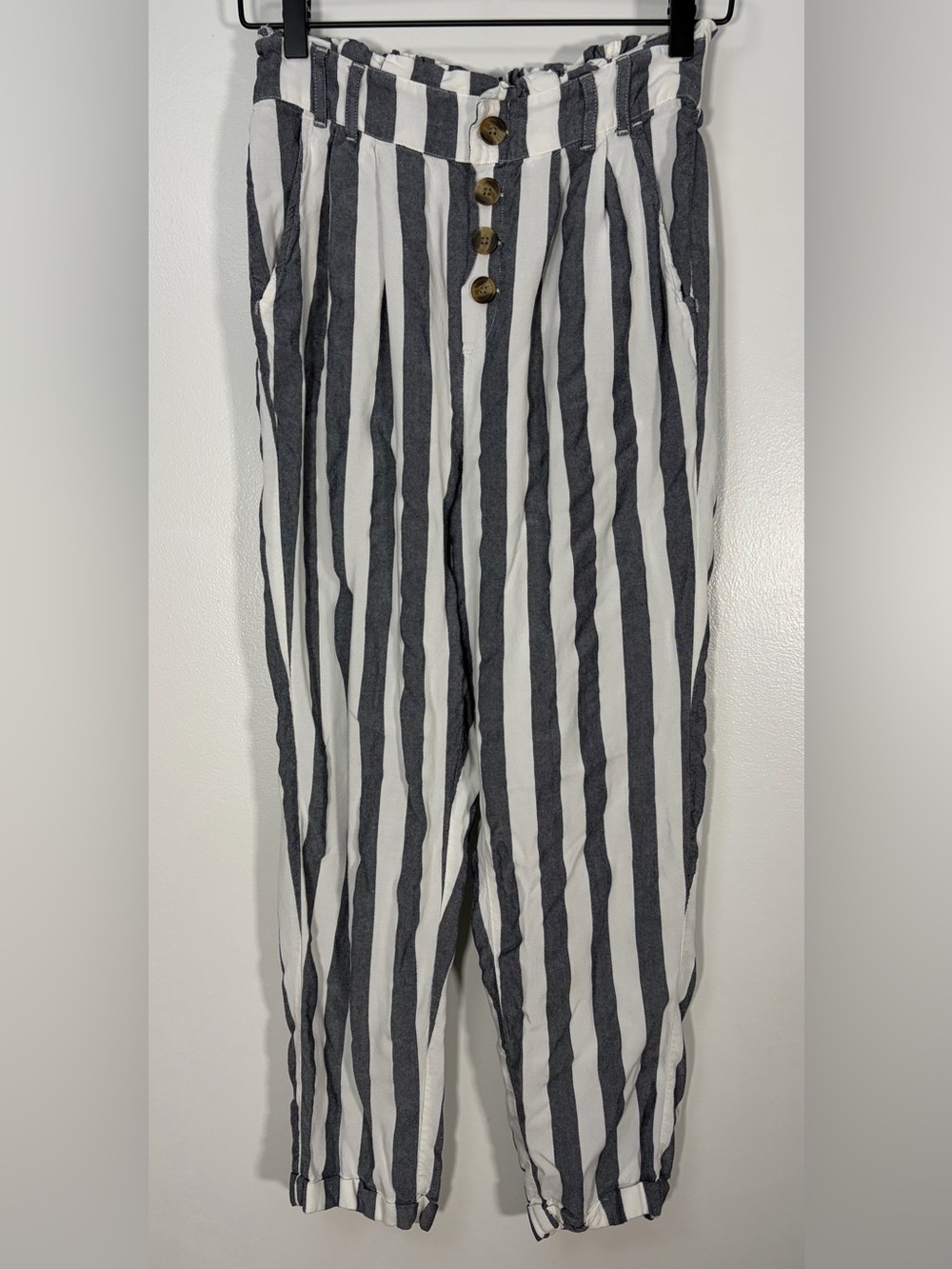 American Eagle Outfitters Black and White Striped Pants